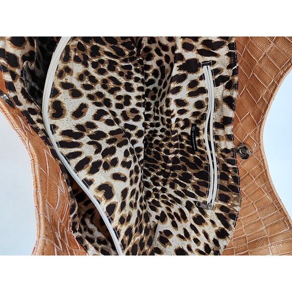 New Directions Tan Woven Large Hobo Shoulder Bag - Picture 5 of 6